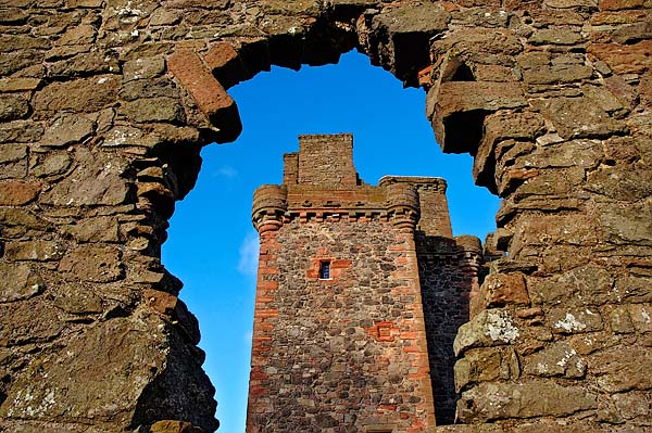Balvaird Castle